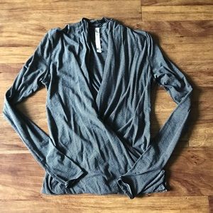 Lululemon Wrap Longsleeve